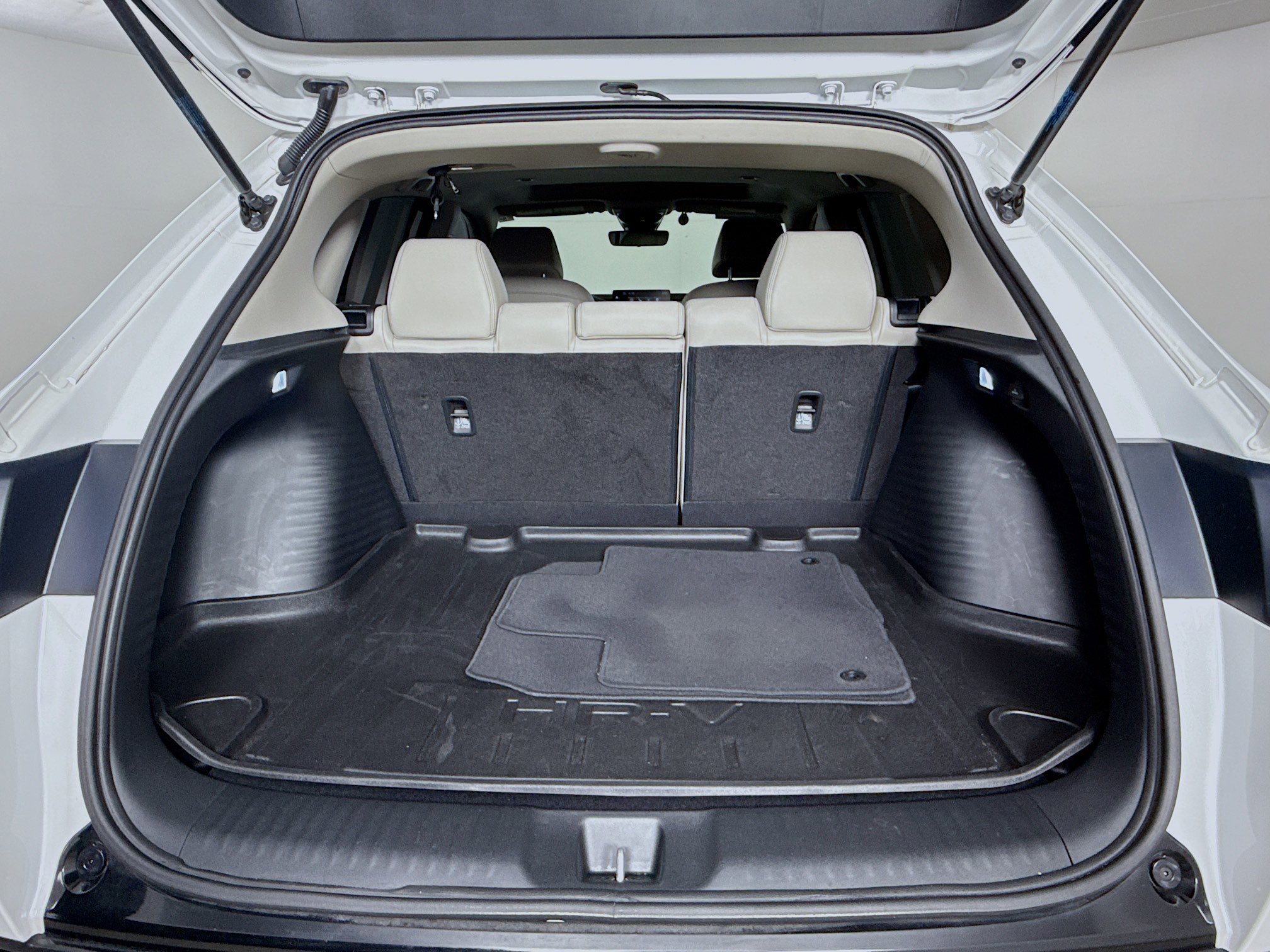 Certified 2023 Honda HR-V EX-L image 33