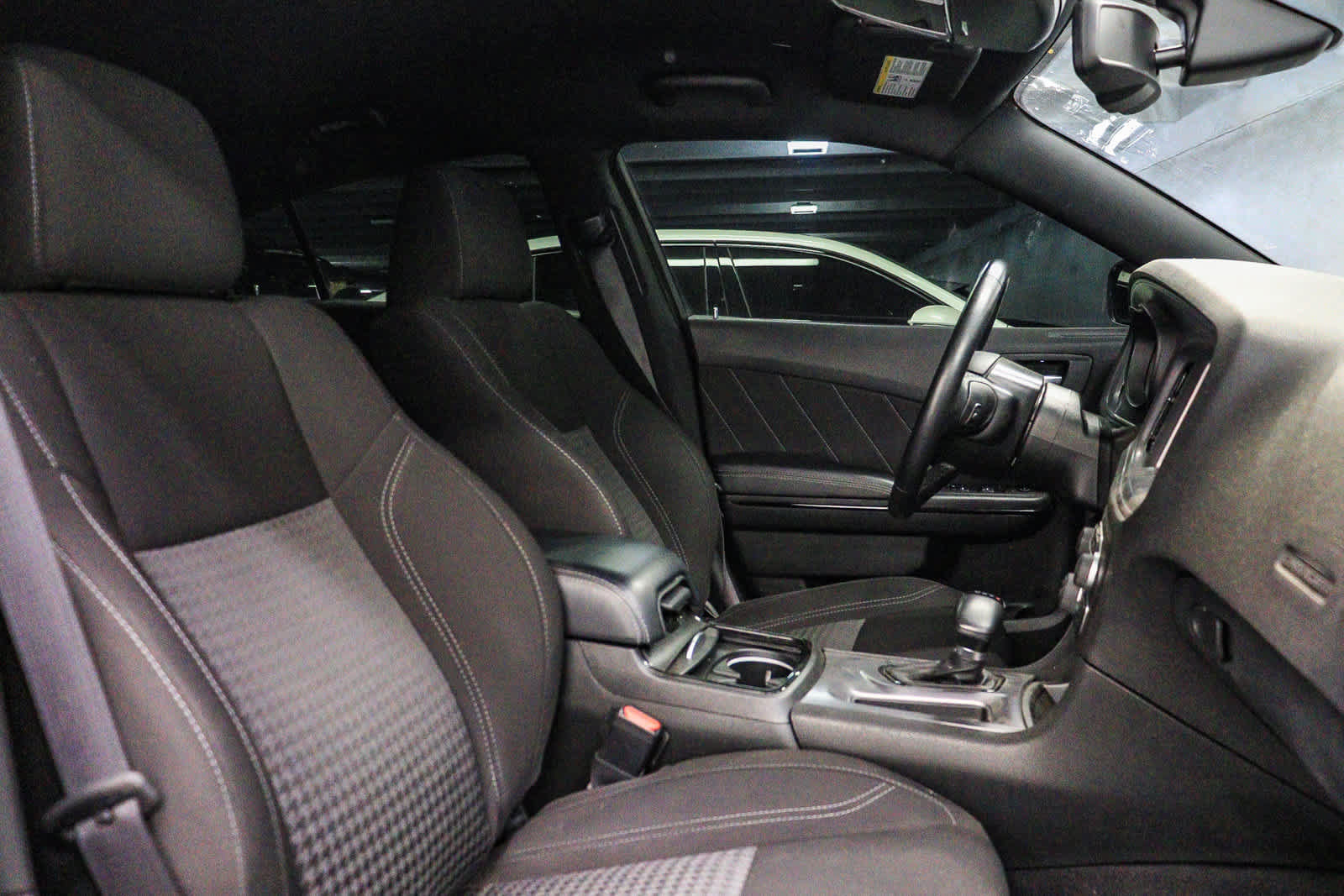 Used 2023 Dodge Charger SXT w/ Blacktop Package AWD/4WD image 17