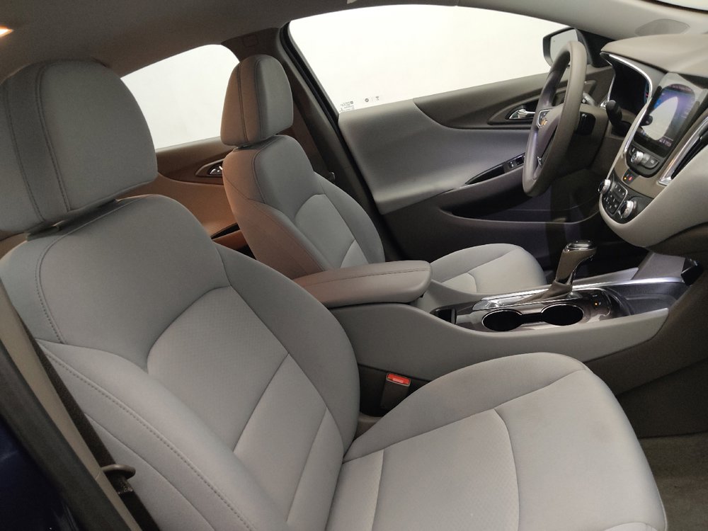 Used 2020 Chevrolet Malibu LT FWD image 21