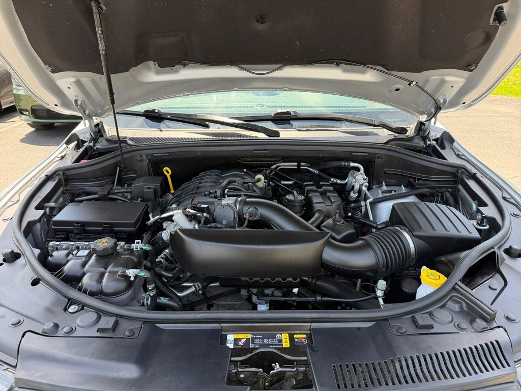 Used 2025 Dodge Durango GT AWD/4WD image 30