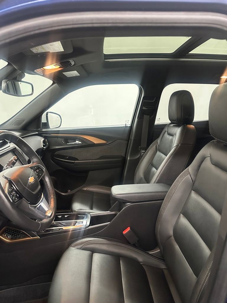 Used 2022 Chevrolet TrailBlazer ACTIV w/ Sun and Liftgate Package image 11