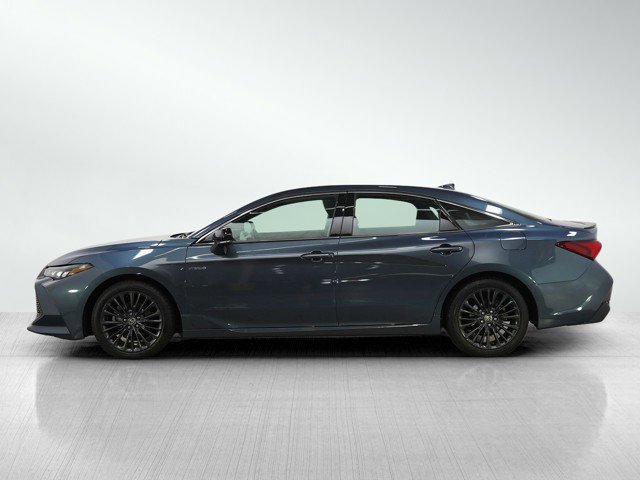 Used 2020 Toyota Avalon XSE w/ All Weather Liner Package image 2