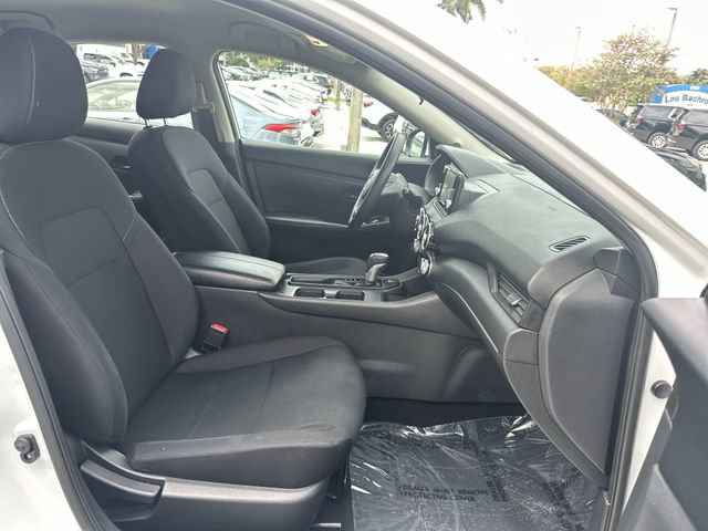 Used 2024 Nissan Sentra S FWD image 29