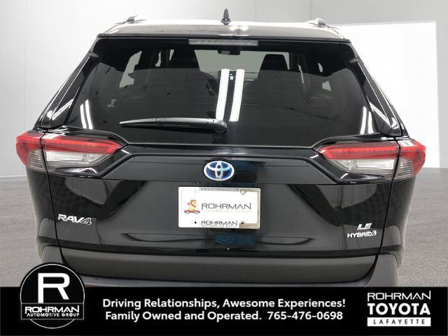 Used 2023 Toyota RAV4 LE AWD/4WD image 5