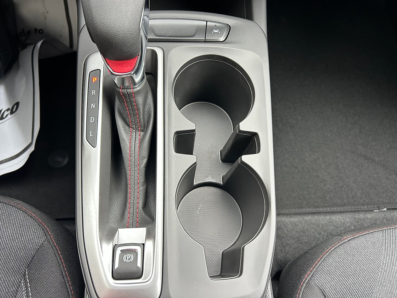 New 2026 Chevrolet Trax RS w/ Sunroof Package FWD image 34