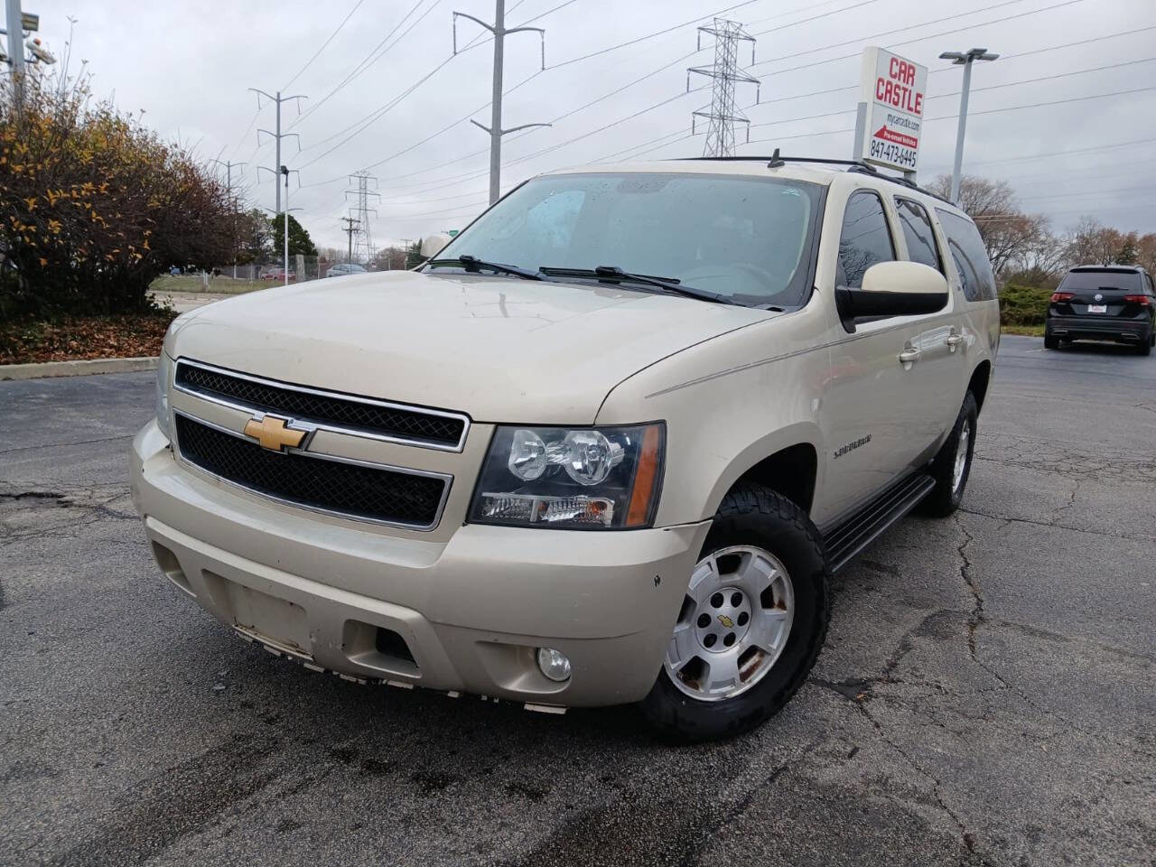 Used 2012 Chevrolet Suburban LT image 1