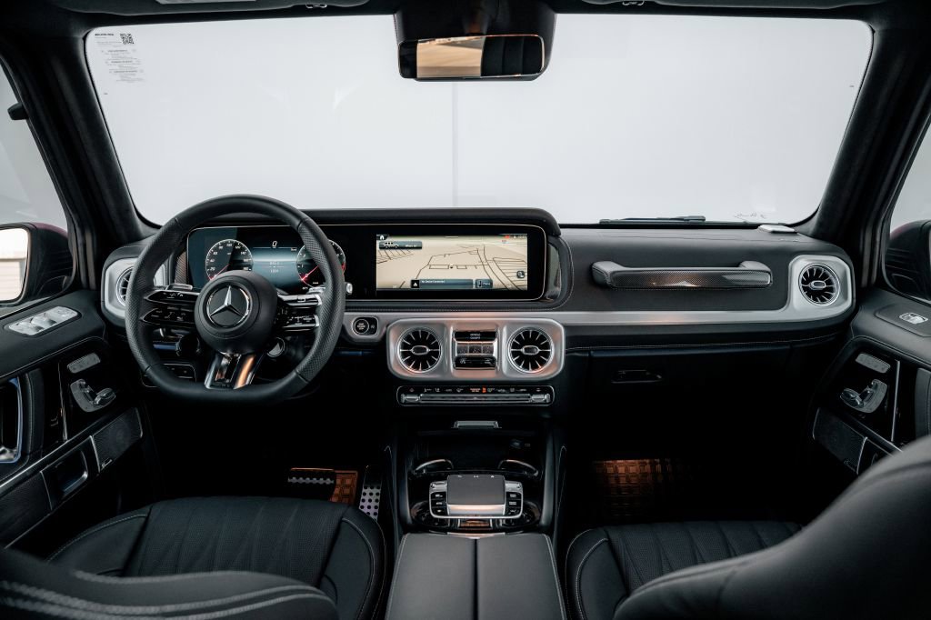 Used 2025 Mercedes-Benz G 63 AMG G63 AMG image 35