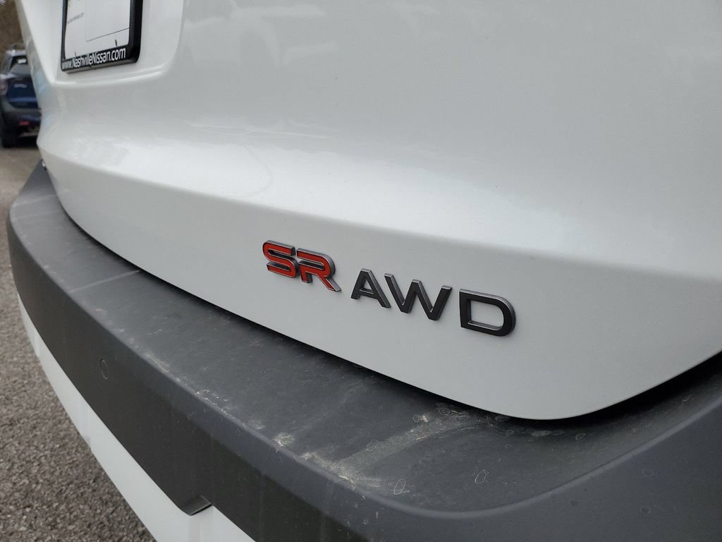 New 2026 Nissan Kicks SR w/ Cold Weather Package AWD/4WD image 6