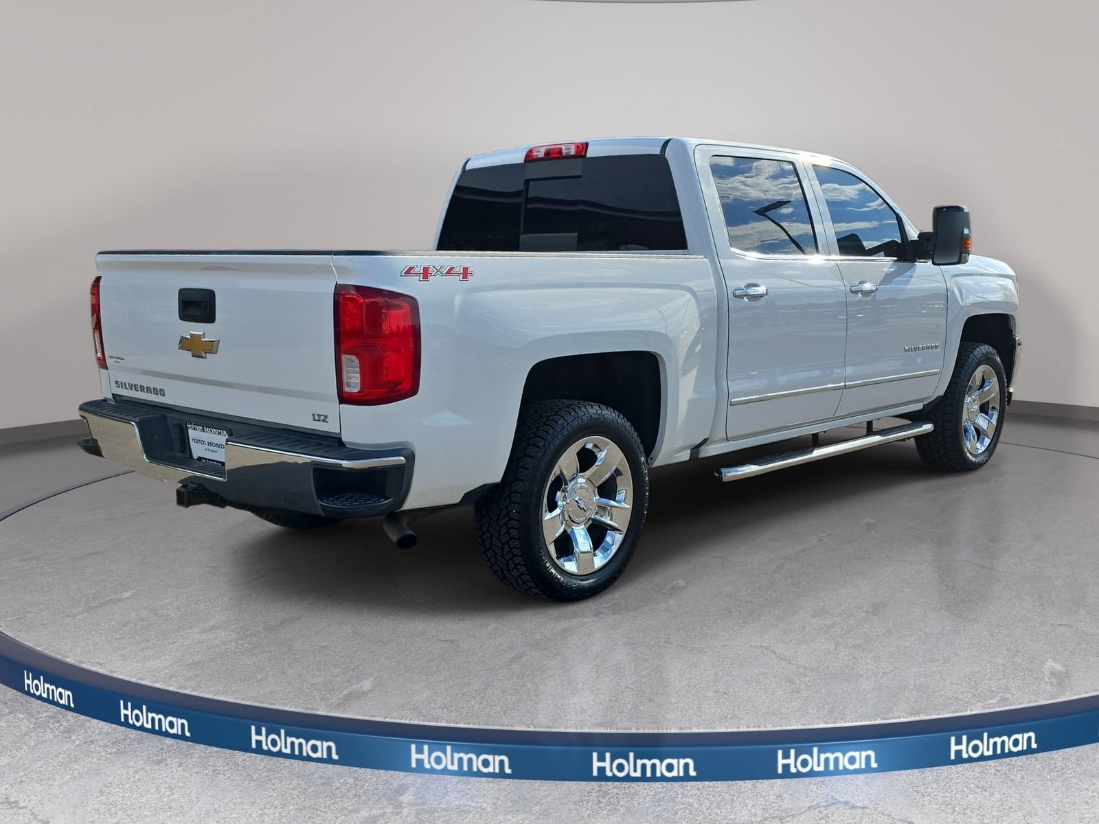 Used 2016 Chevrolet Silverado 1500 LTZ w/ Max Trailering Package AWD/4WD image 6