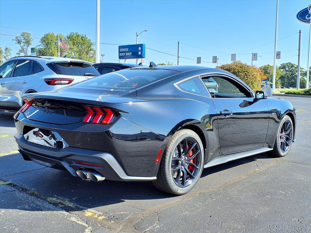 New 2025 Ford Mustang GT image 9