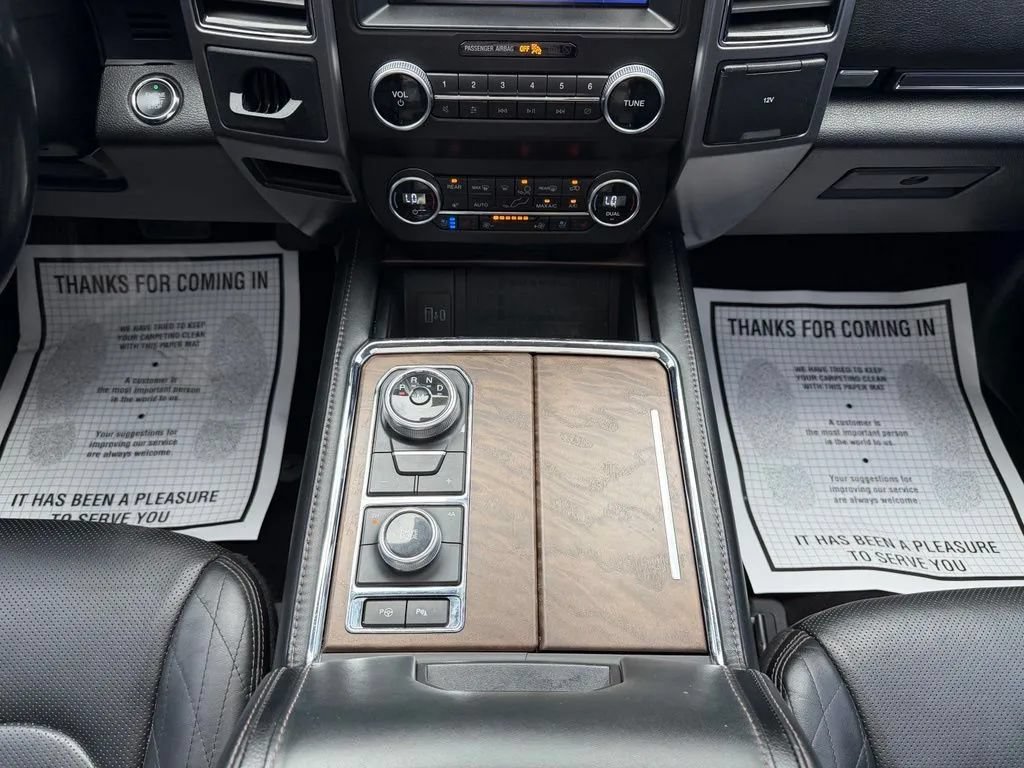 Used 2020 Ford Expedition Platinum AWD/4WD image 27