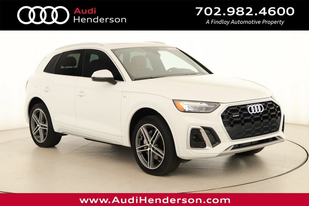Certified 2024 Audi Q5 e Premium w/ Convenience Package AWD/4WD image 1