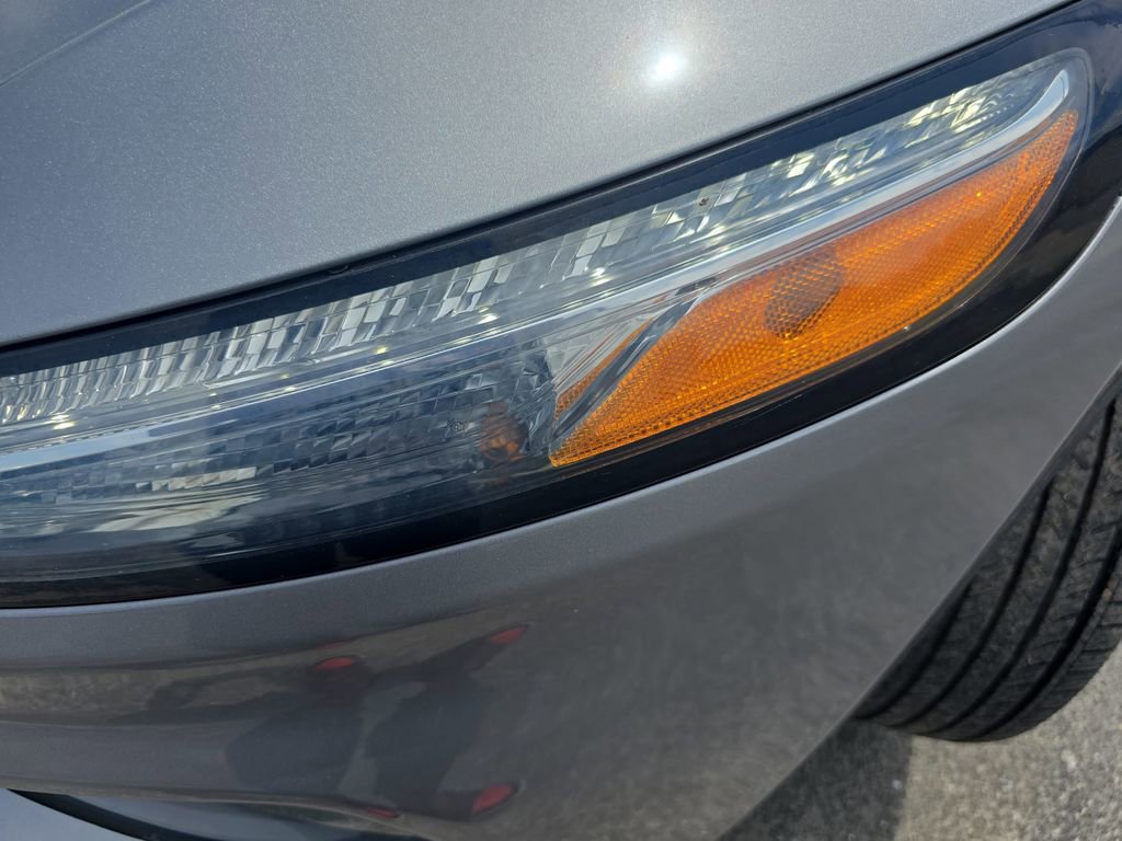 Used 2015 Jeep Cherokee Latitude FWD image 27