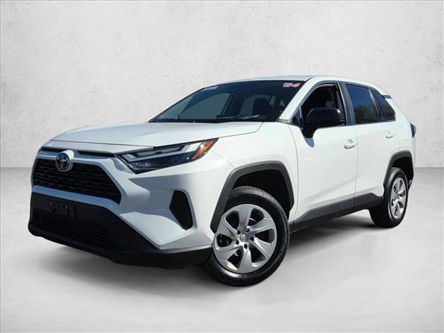 Used 2024 Toyota RAV4 LE video 1