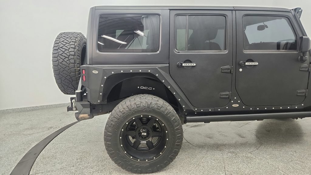 Used 2017 Jeep Wrangler Unlimited Sport w/ Quick Order Package 24S AWD/4WD image 18