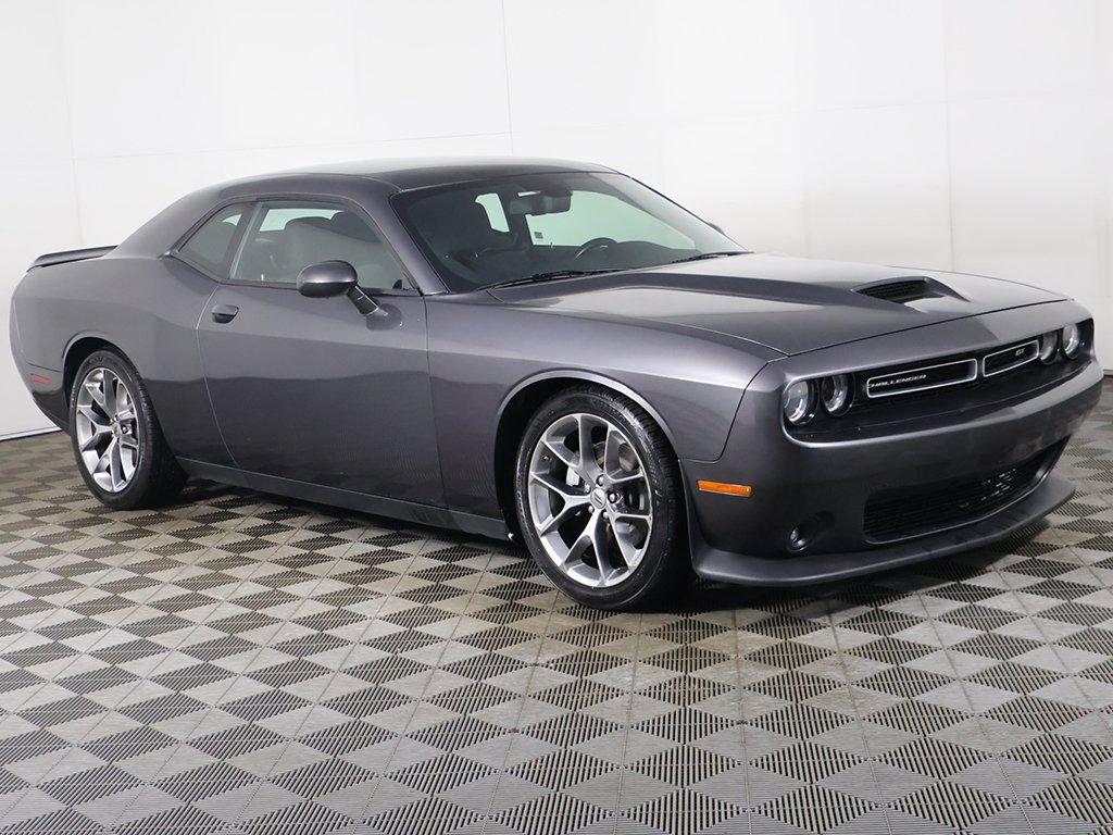 Used 2022 Dodge Challenger GT image 2