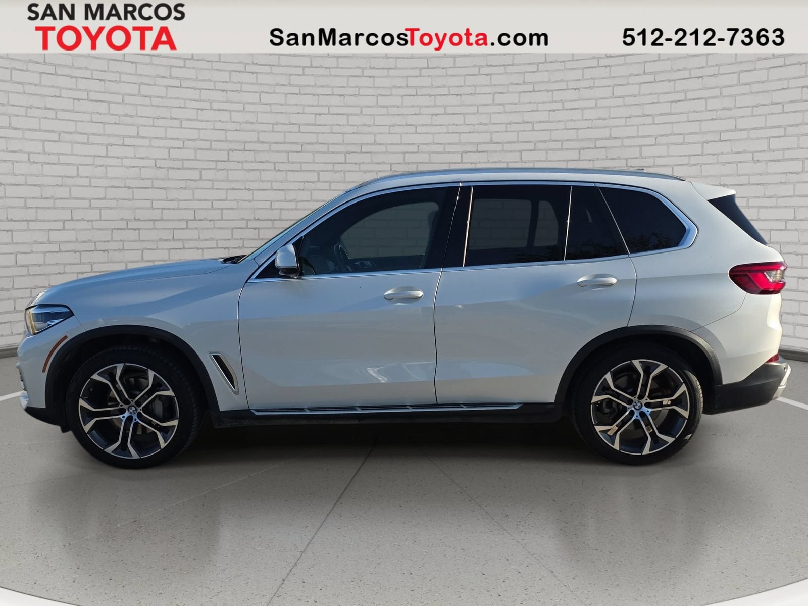 Used 2019 BMW X5 xDrive40i AWD/4WD image 9