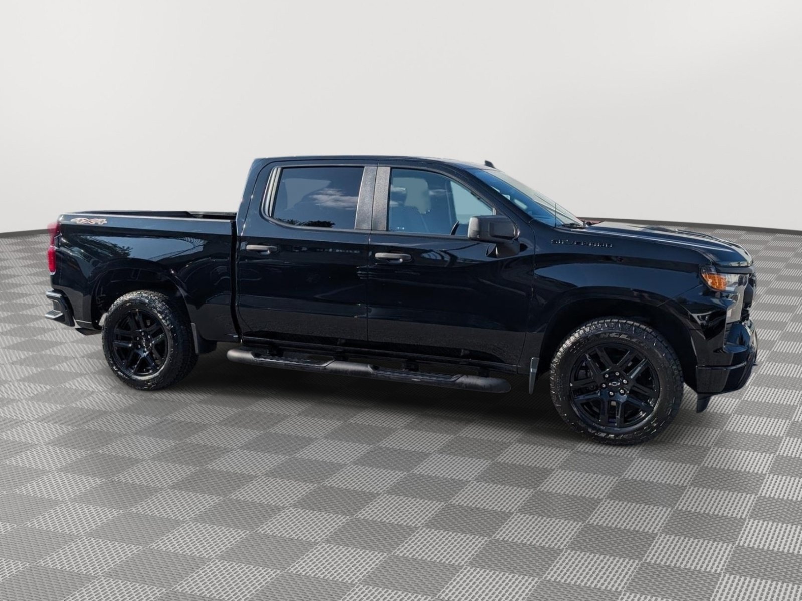 Used 2024 Chevrolet Silverado 1500 Custom w/ Turbomax Blackout Package AWD/4WD image 6