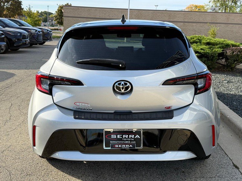 Used 2023 Toyota Corolla SE FWD image 4