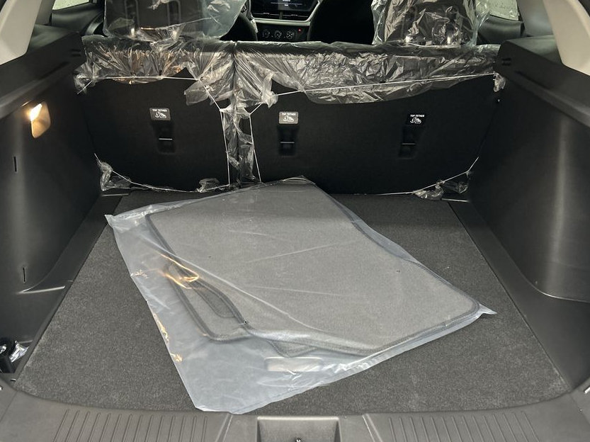 New 2026 Chevrolet Trax LS w/ LS Convenience Package FWD image 20