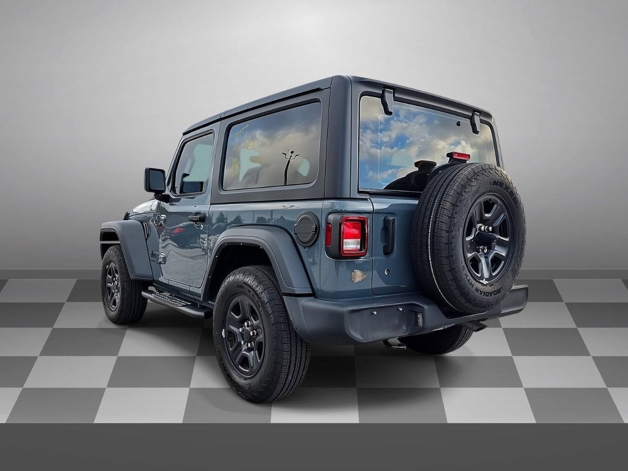 Used 2024 Jeep Wrangler Sport AWD/4WD image 4