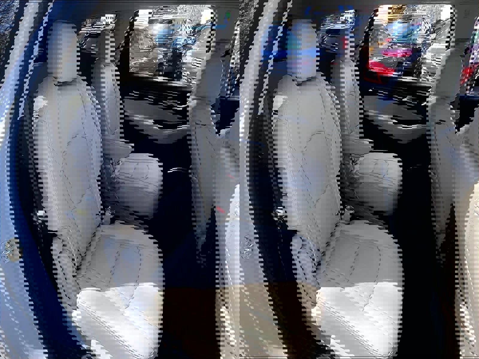 Used 2023 Buick Enclave Essence w/ Experience Buick Package AWD/4WD image 15