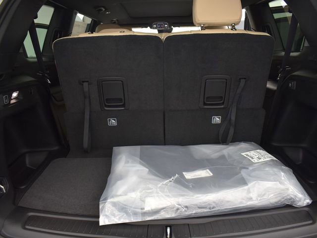 New 2025 Jeep Grand Cherokee L Limited w/ Trailer Tow Package image 12