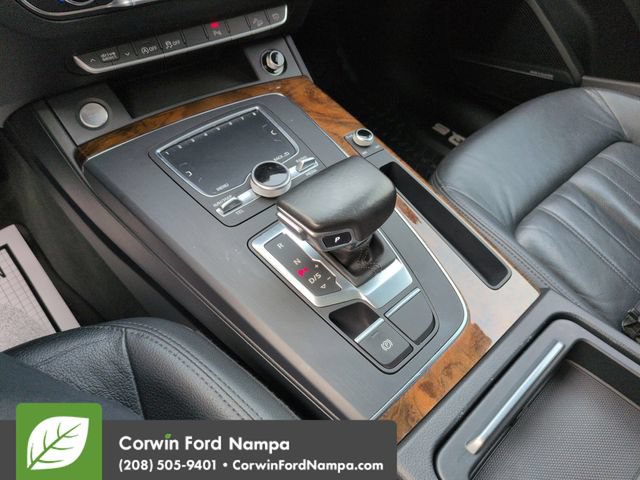 Used 2018 Audi Q5 2.0T Premium Plus w/ Premium Plus Package AWD/4WD image 19