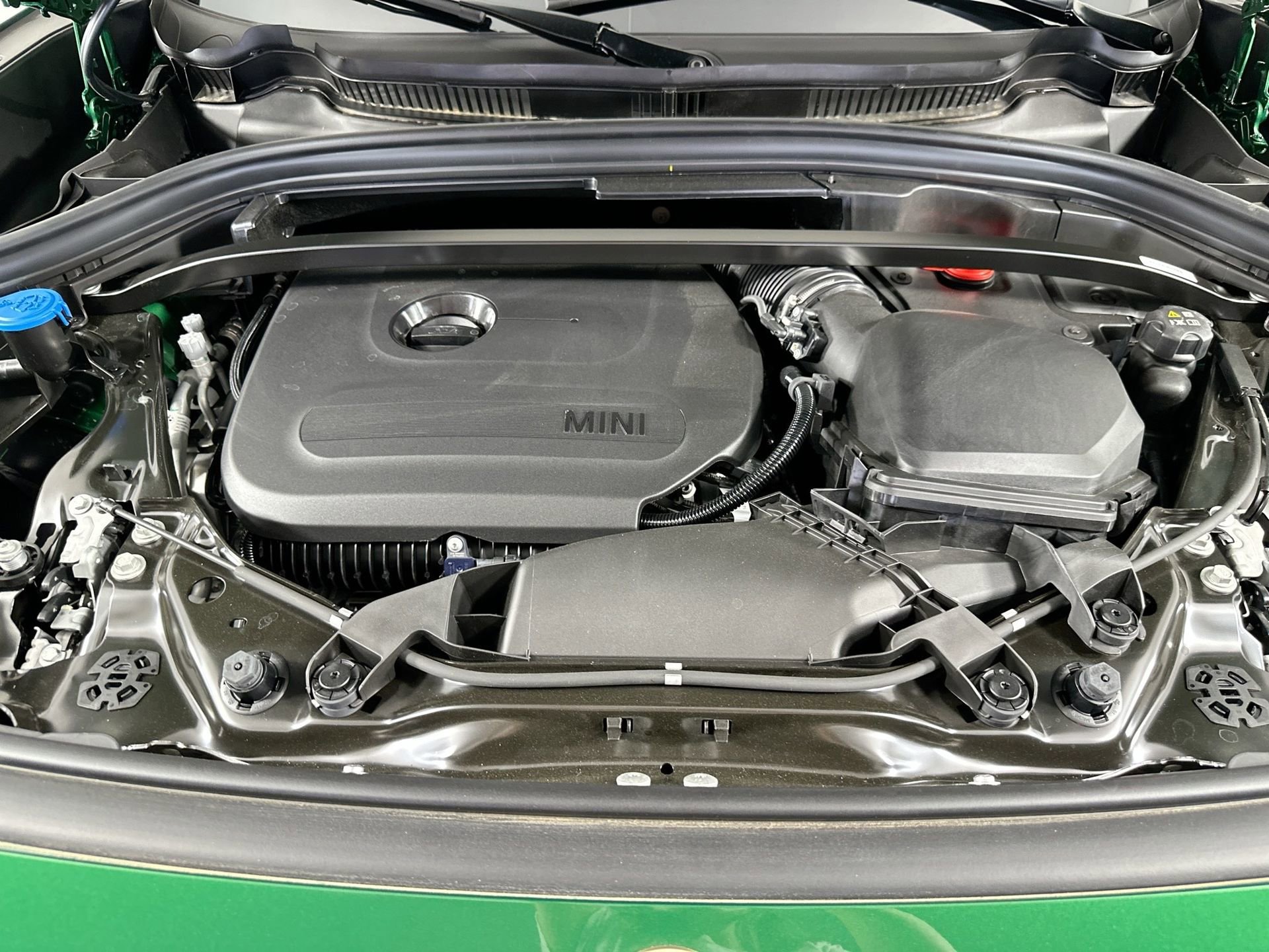 New 2025 MINI Cooper Countryman S w/ Comfort Package Max image 29