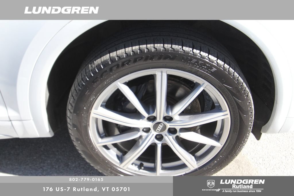 Used 2022 Audi SQ5 Premium w/ Convenience Package AWD/4WD image 16