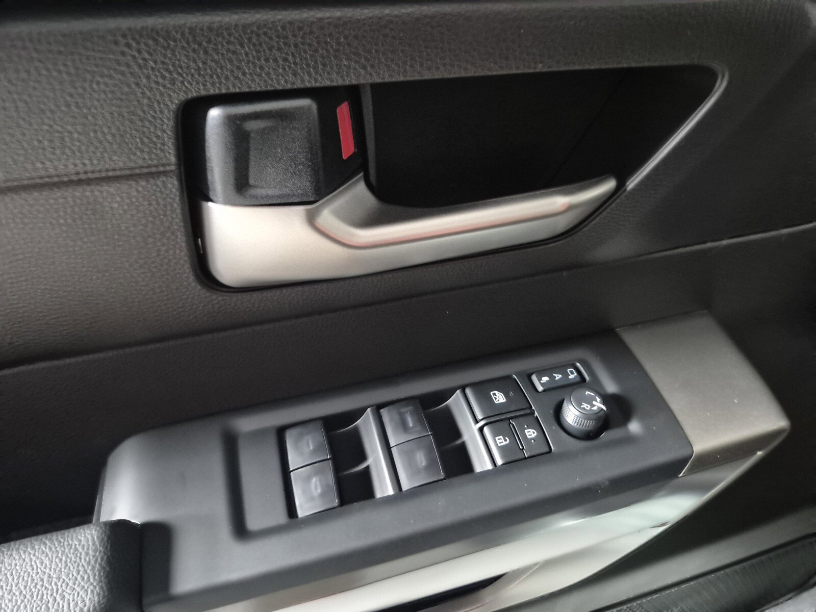 New 2026 Toyota Tundra SR5 image 19