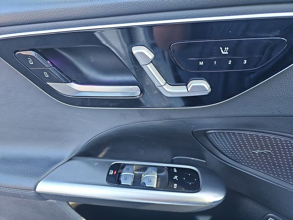 Used 2023 Mercedes-Benz C 300 Sedan image 34