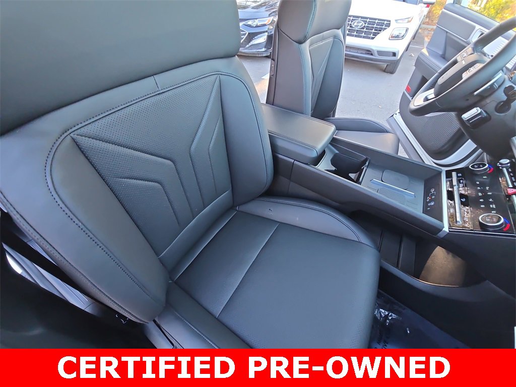 Used 2025 Hyundai Santa Fe SEL image 10