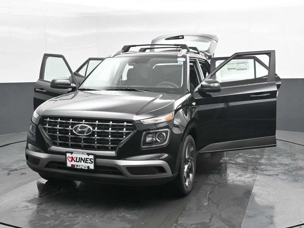 New 2026 Hyundai Venue SEL FWD image 51