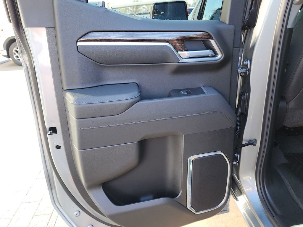 New 2026 GMC Sierra 1500 Elevation image 40