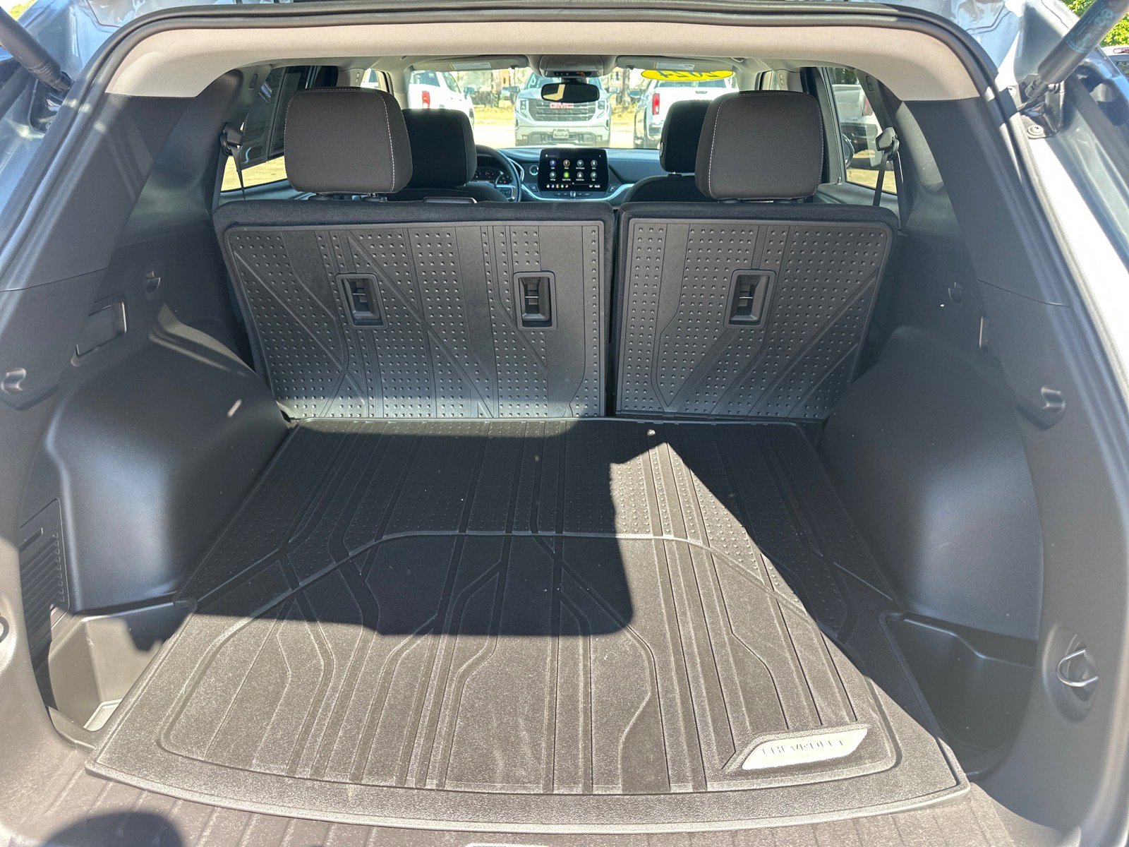 Used 2024 Chevrolet Blazer LT w/ Convenience Package FWD image 12