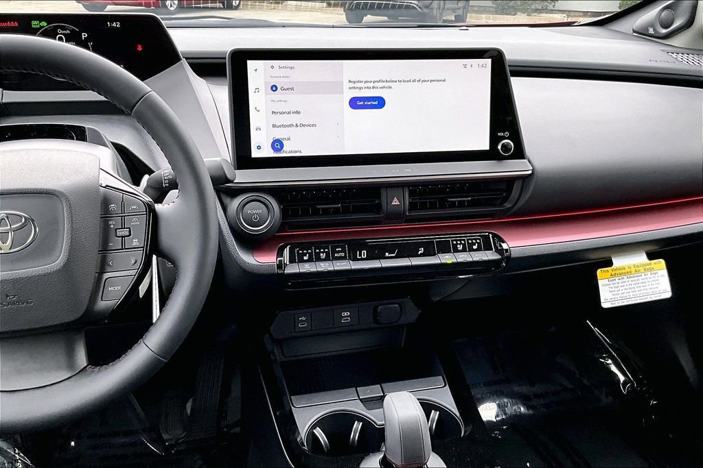 New 2026 Toyota Prius Plug-In Hybrid FWD image 7