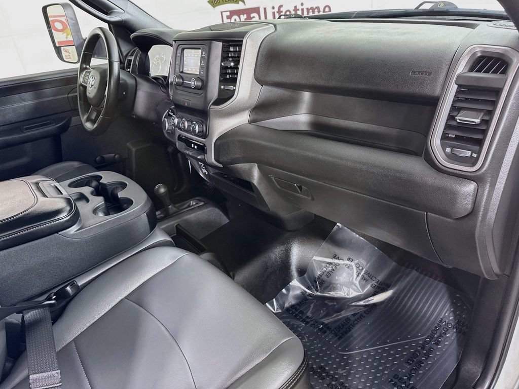 Used 2022 RAM 3500 Tradesman AWD/4WD image 30