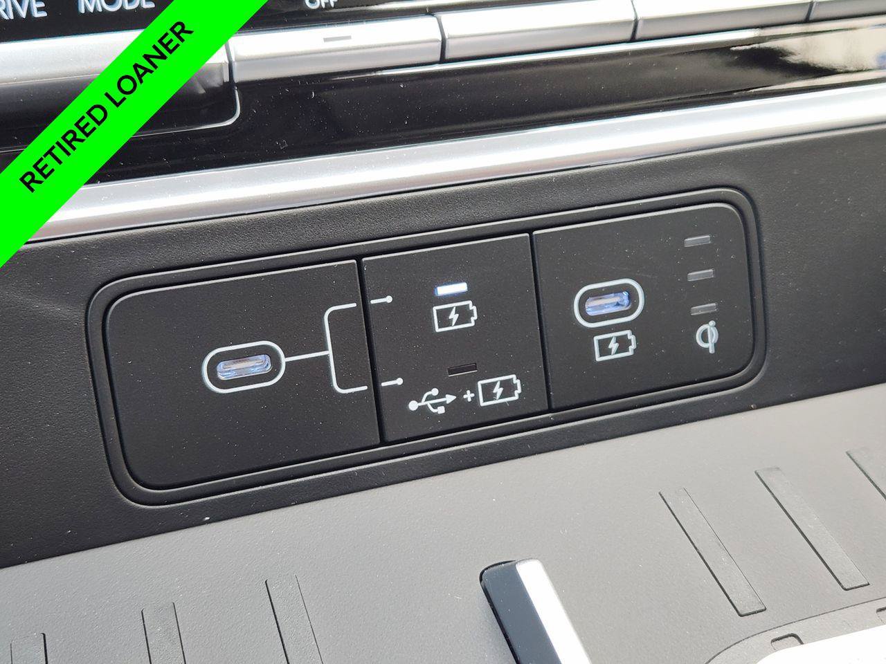 New 2026 Hyundai Santa Fe SEL FWD image 17