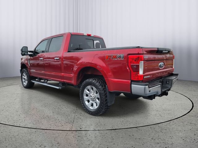 Used 2018 Ford F250 Lariat w/ Chrome Package image 4