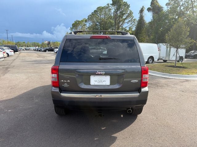 Used 2017 Jeep Patriot High Altitude AWD/4WD image 4