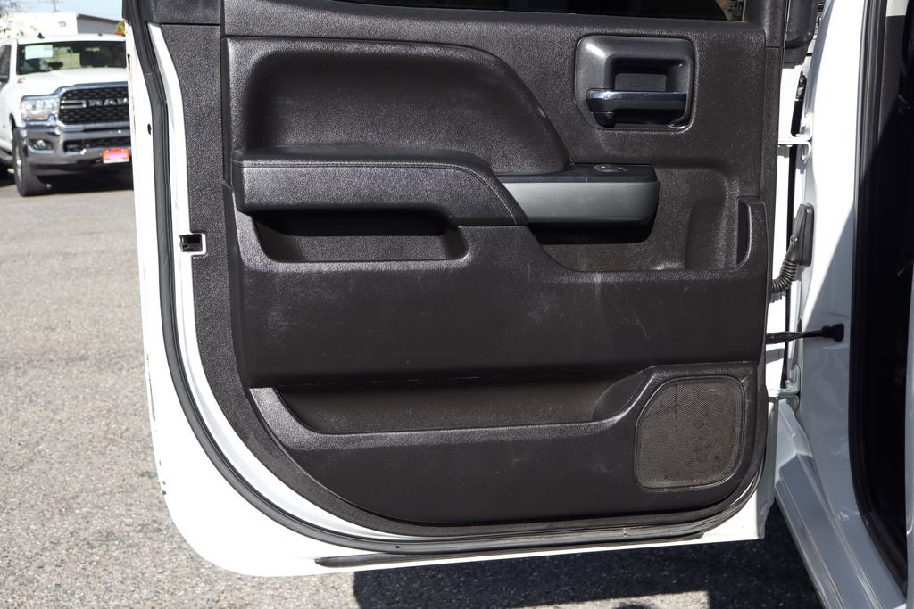 Used 2018 Chevrolet Silverado 1500 LT w/ All Star Edition image 37