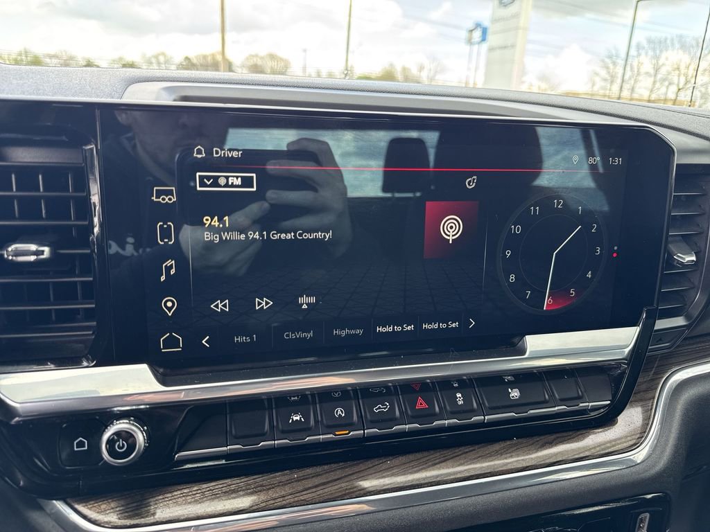 Used 2023 GMC Sierra 1500 Elevation AWD/4WD image 16