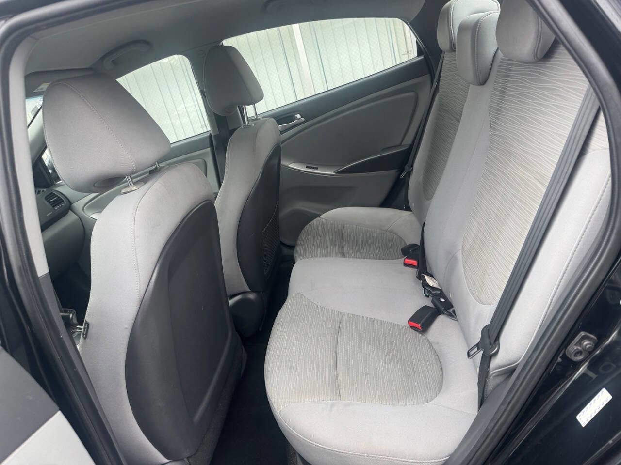 Used 2017 Hyundai Accent SE image 13