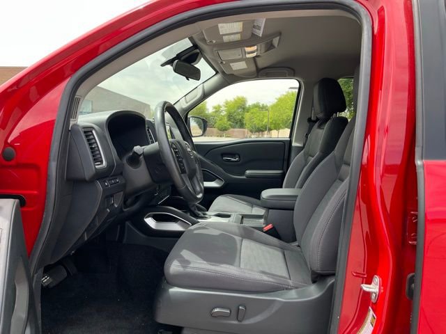 Used 2024 Nissan Frontier SV w/ SV Convenience Package image 12
