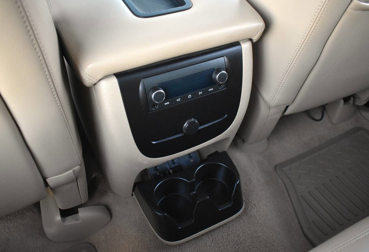 Used 2007 Chevrolet Silverado 1500 LTZ w/ Safety Package image 36