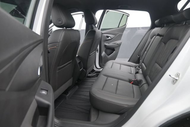 New 2026 Buick Envista Avenir FWD image 14