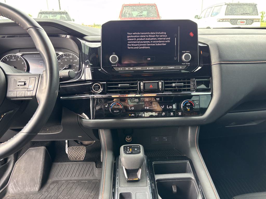 Used 2024 Nissan Pathfinder Rock Creek AWD/4WD image 18