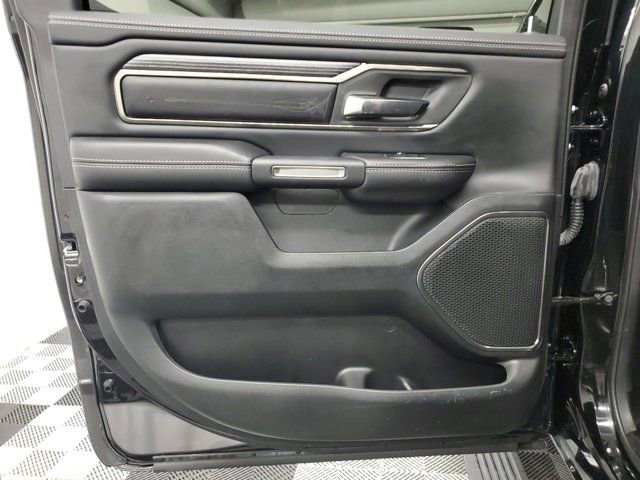 Used 2021 RAM 1500 Limited w/ Body Color Bumper Group RWD image 10