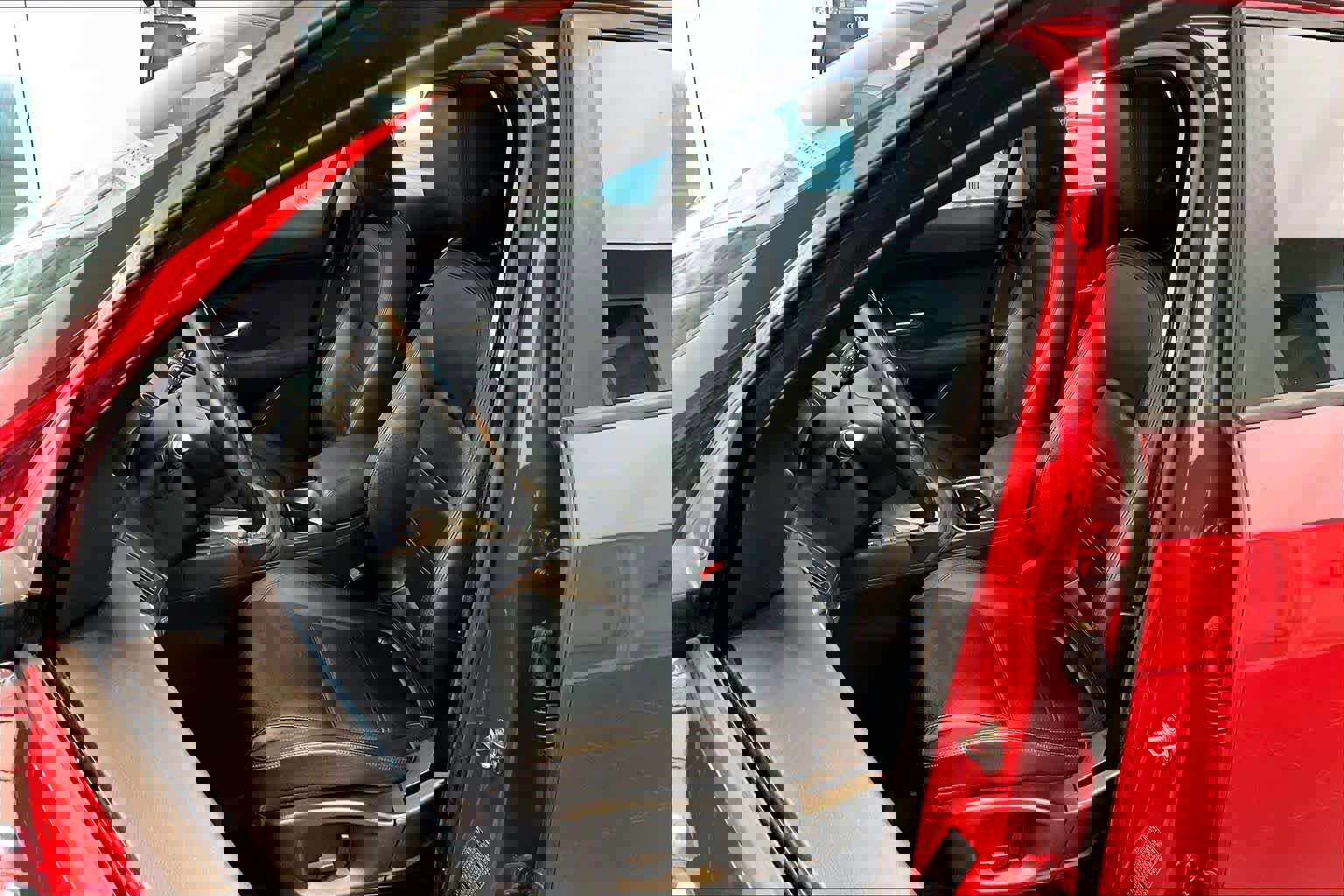 Used 2019 Jaguar E-PACE S image 9